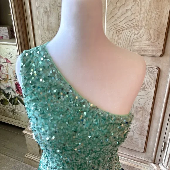 NEW Mint Green Dress, Sequins Dress, One Shoulder, Prom Dress, NWOT, Size XLG - Picture 3 of 11